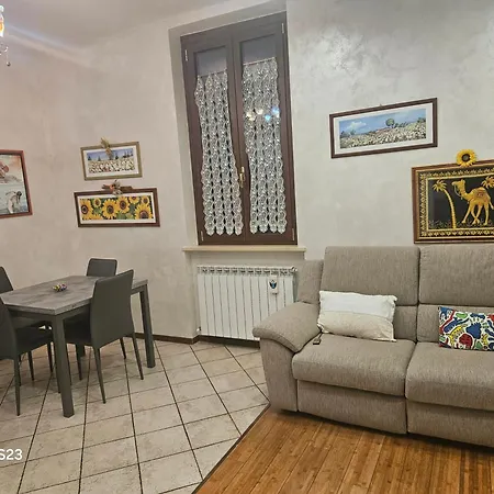Degli Amici Apartment